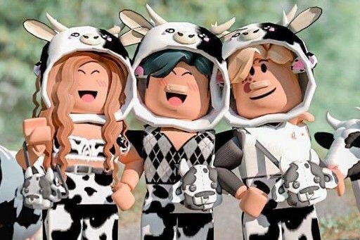 Roblox 3 carecters from game having fun with cow hoody